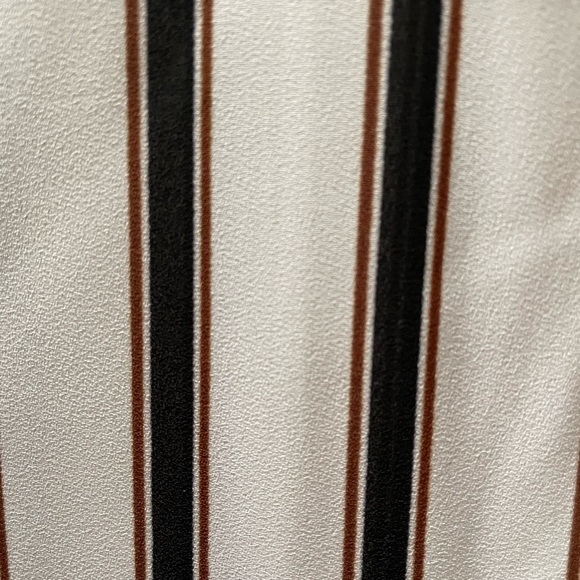 Worthington Black and White Stripe Top 3/4 sleeve Ties in the back Size XXL NWT - Picture 7 of 9